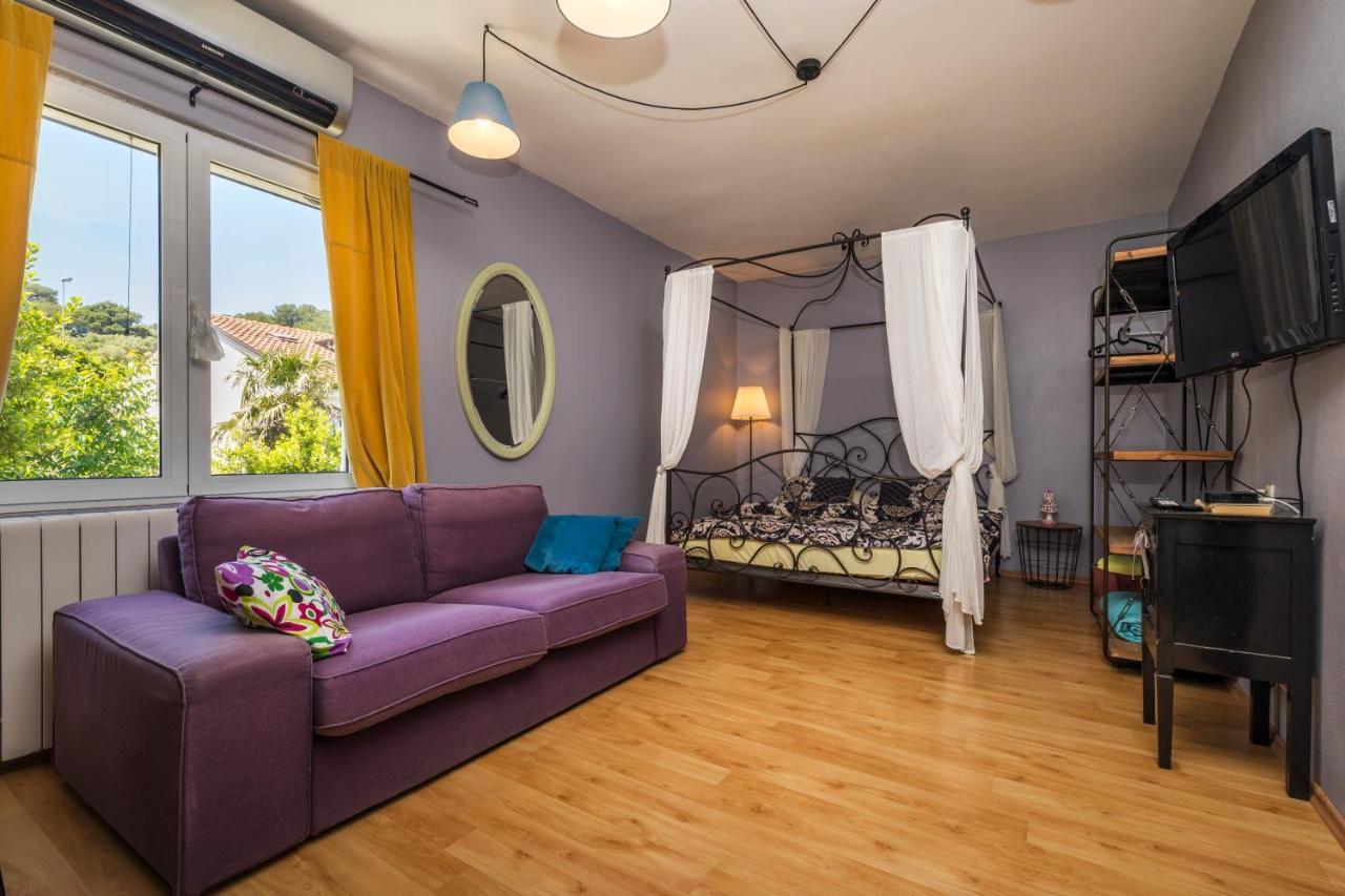 Alaburic Rooms & Apartment Mali Lošinj Exterior foto